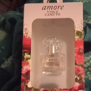 Vince Camuto Amore Eau De Parfum NIB